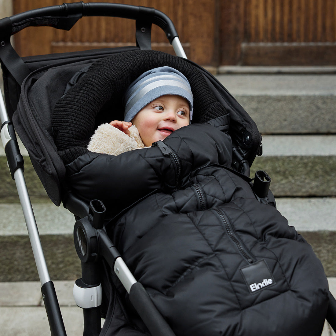 Elodie зимно чувалче Pilot Black