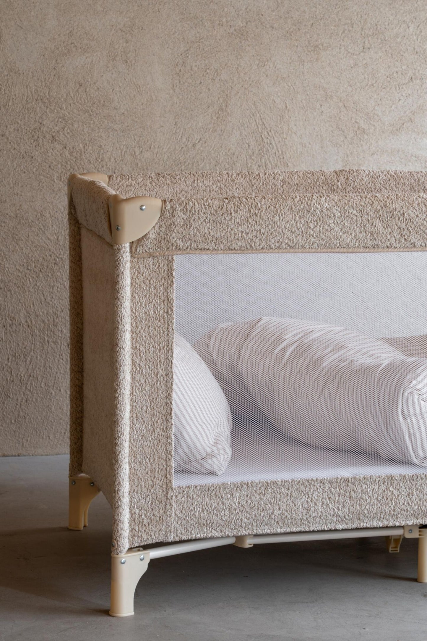 Бебешка кошара – Bouclé Sheep