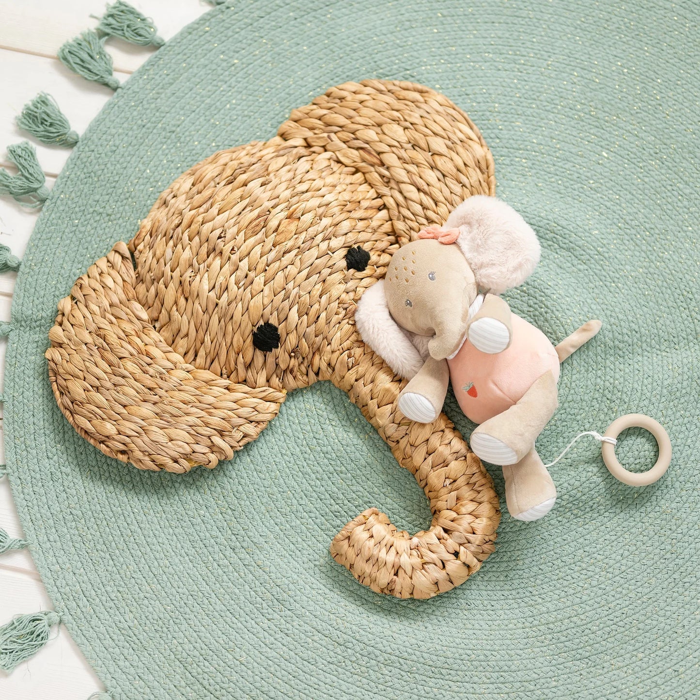 Музикална играчка Elephant Oli 24 см