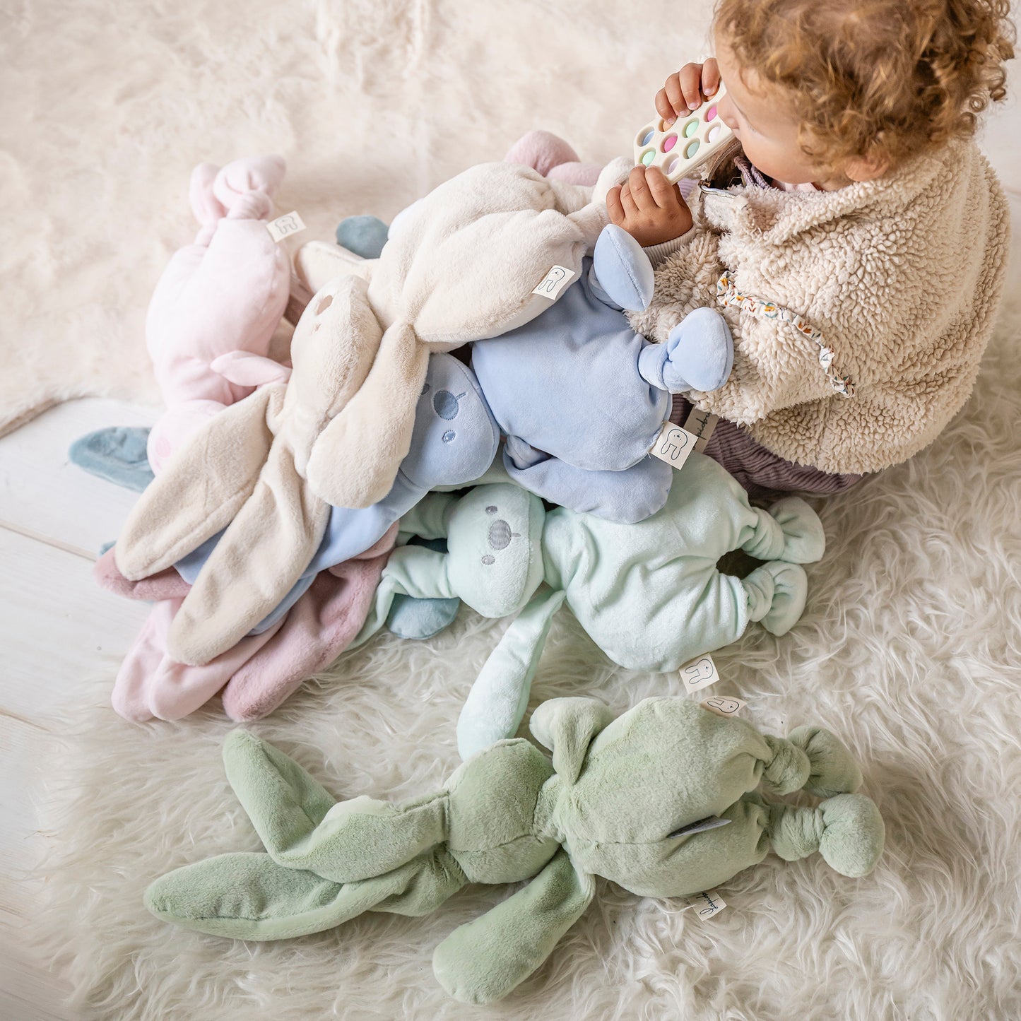 Плюшена играчка заек Lapidou Soft Plush green