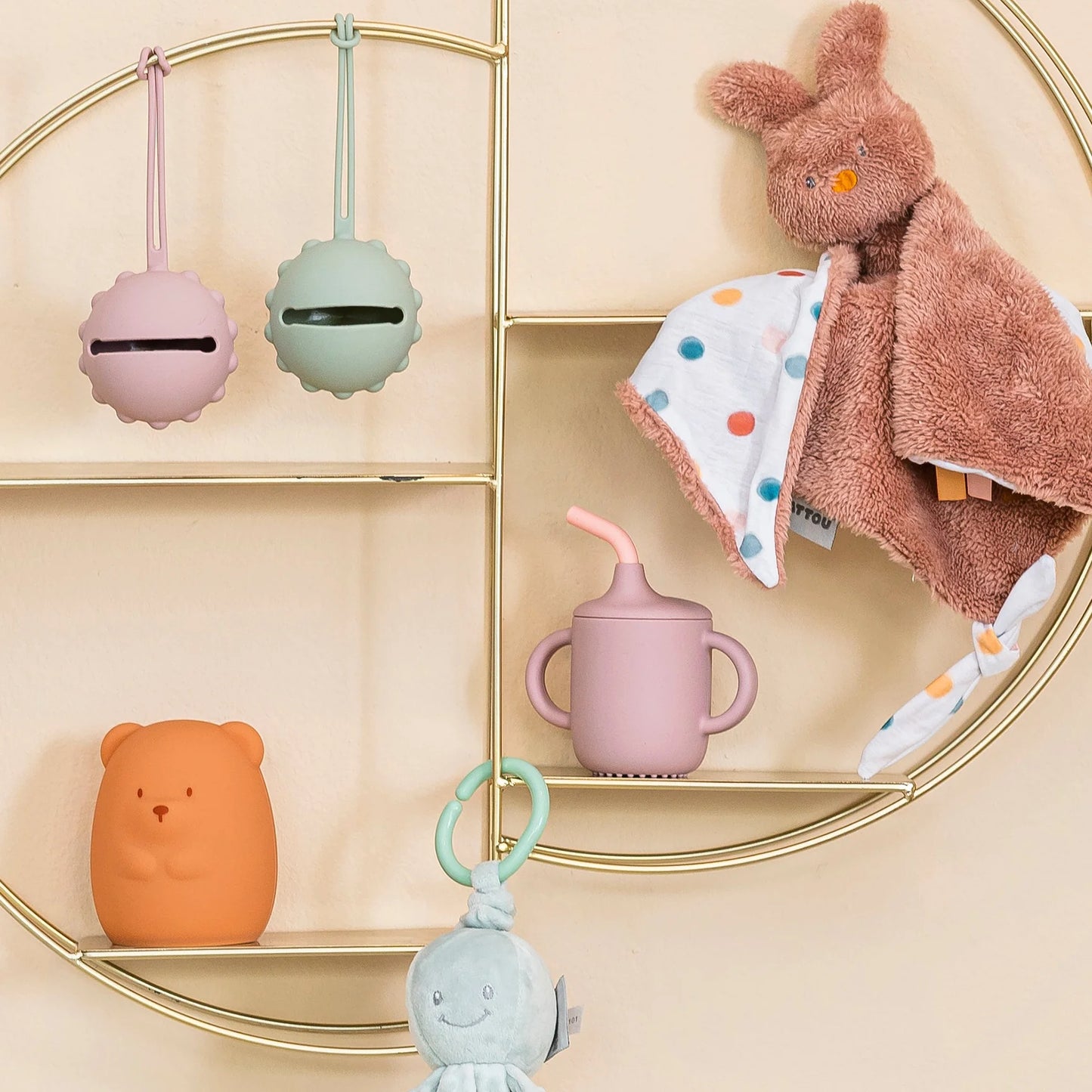 Силиконова чаша с дръжки и сламка pink