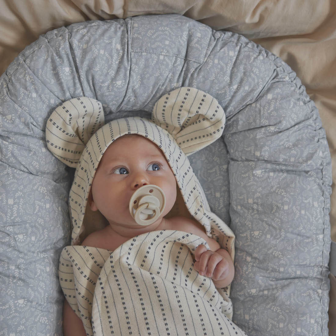 Гнездо за бебе Elodie Monkey Sunrise