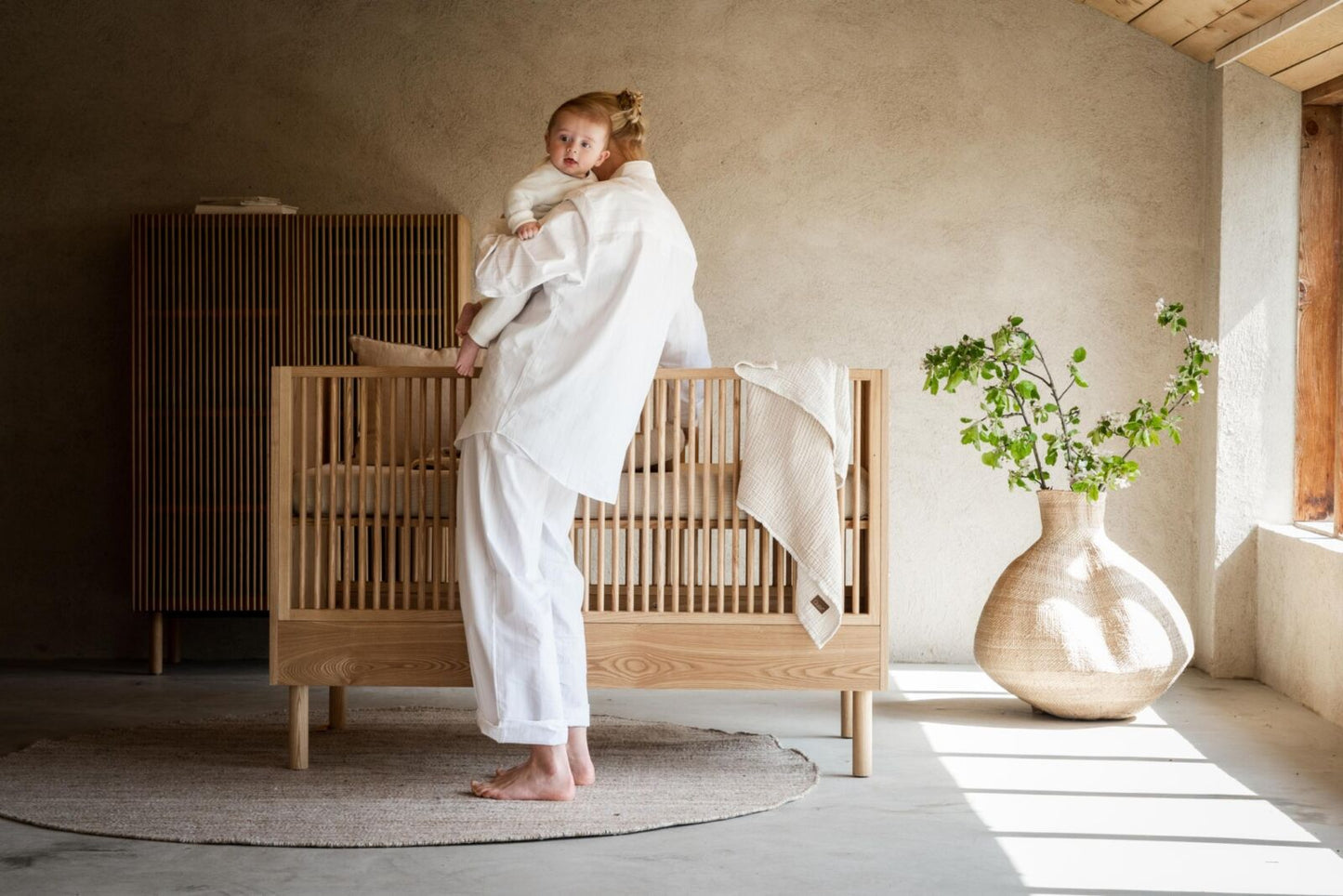 Трансформиращо се легло Hai No Ki – 140 × 70 см – Natural Ash