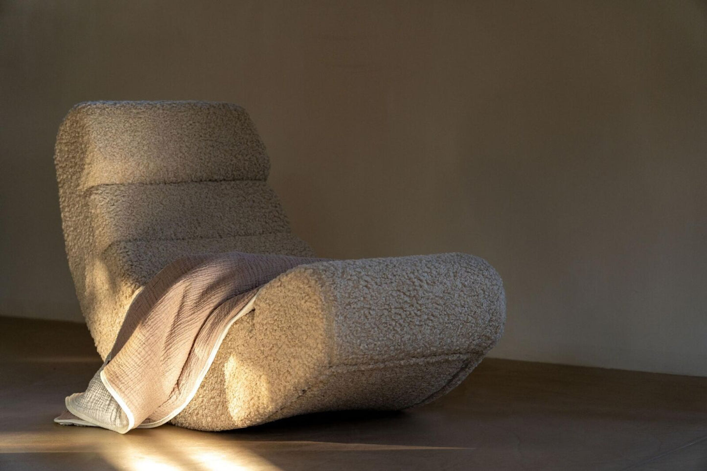 Люлеещ се стол Banana