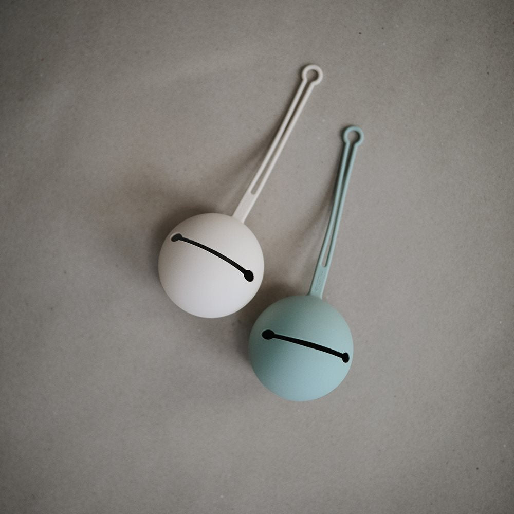 Кутия за биберон Mushie Cambridge blue