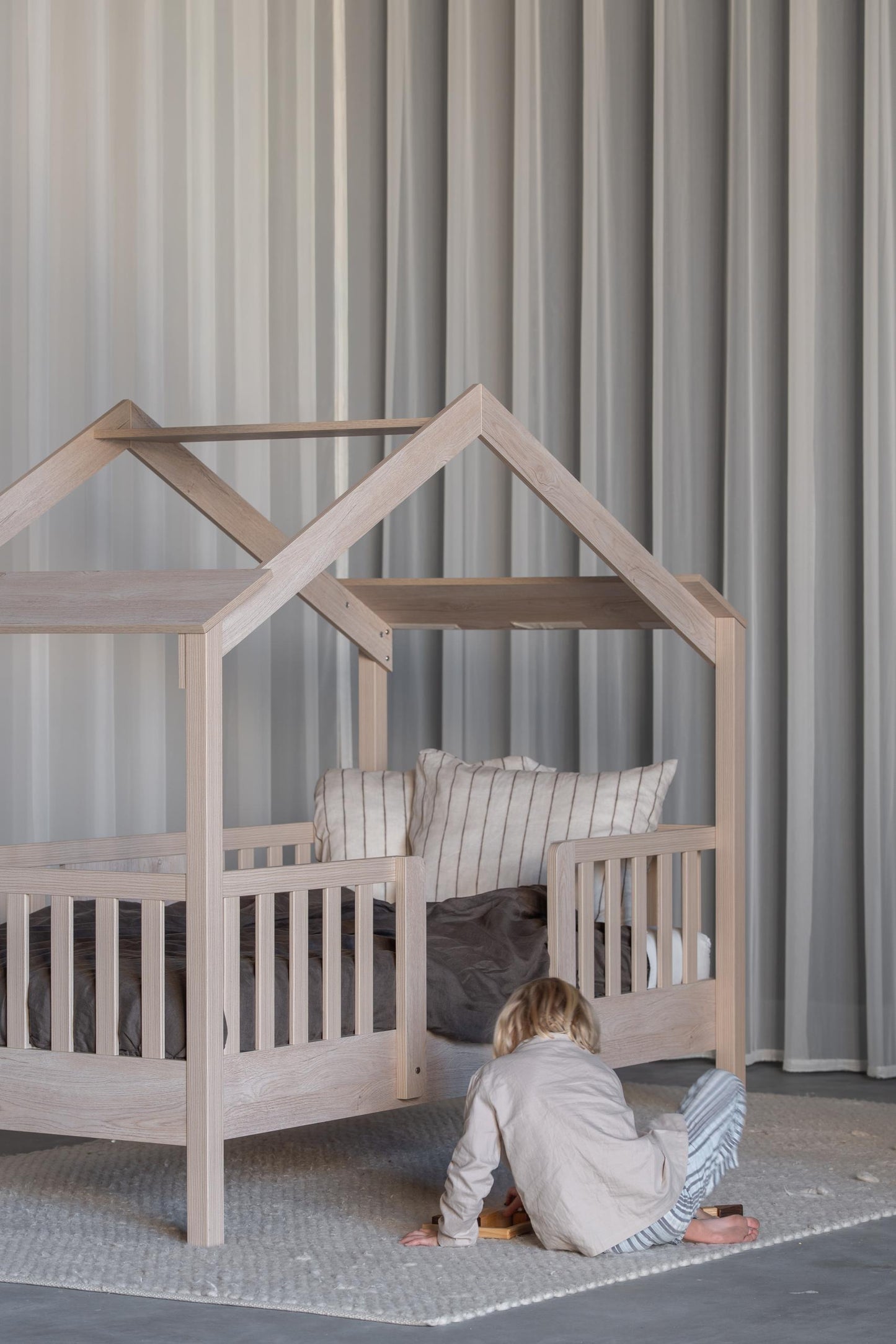 Детско легло Chalet Junior 90 x 200 см