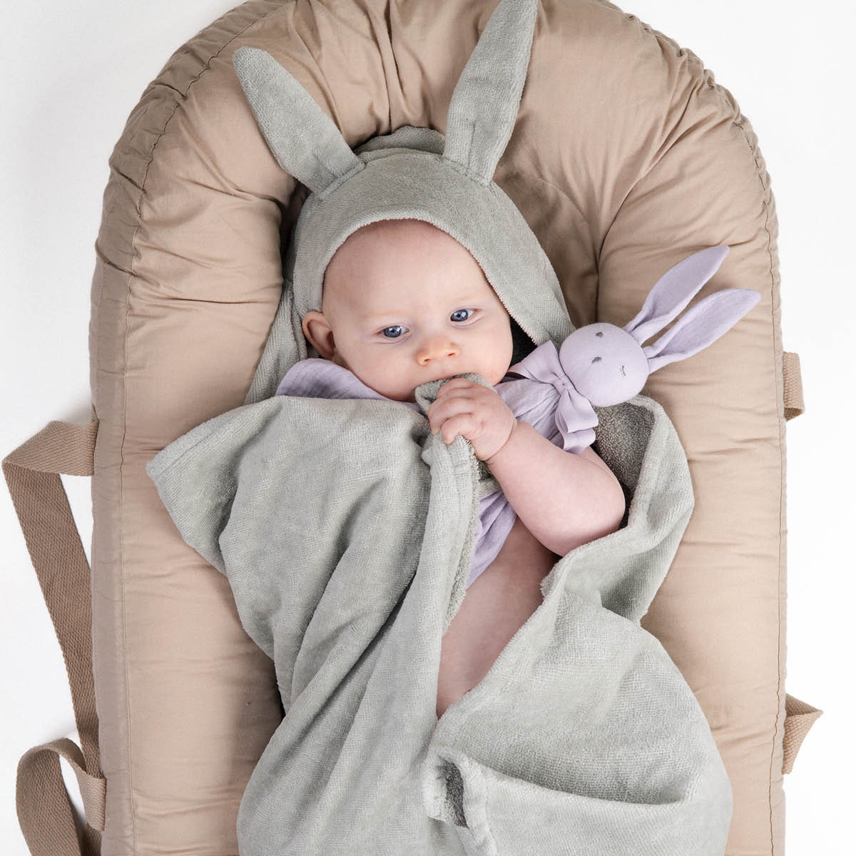 Бебешка Хавлия с Качулка Elodie Mineral Green Bunny