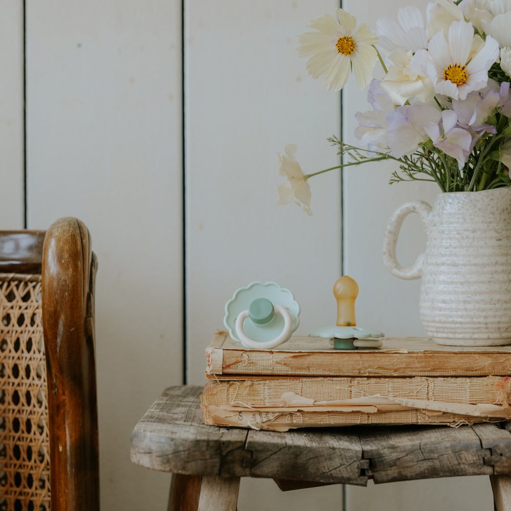 Биберони FRIGG Daisy Little Darling/Cream 2 бр. каучук