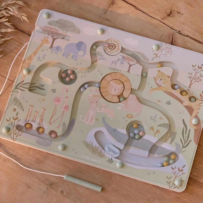 Магнитен лабиринт Safari Friends Little Dutch