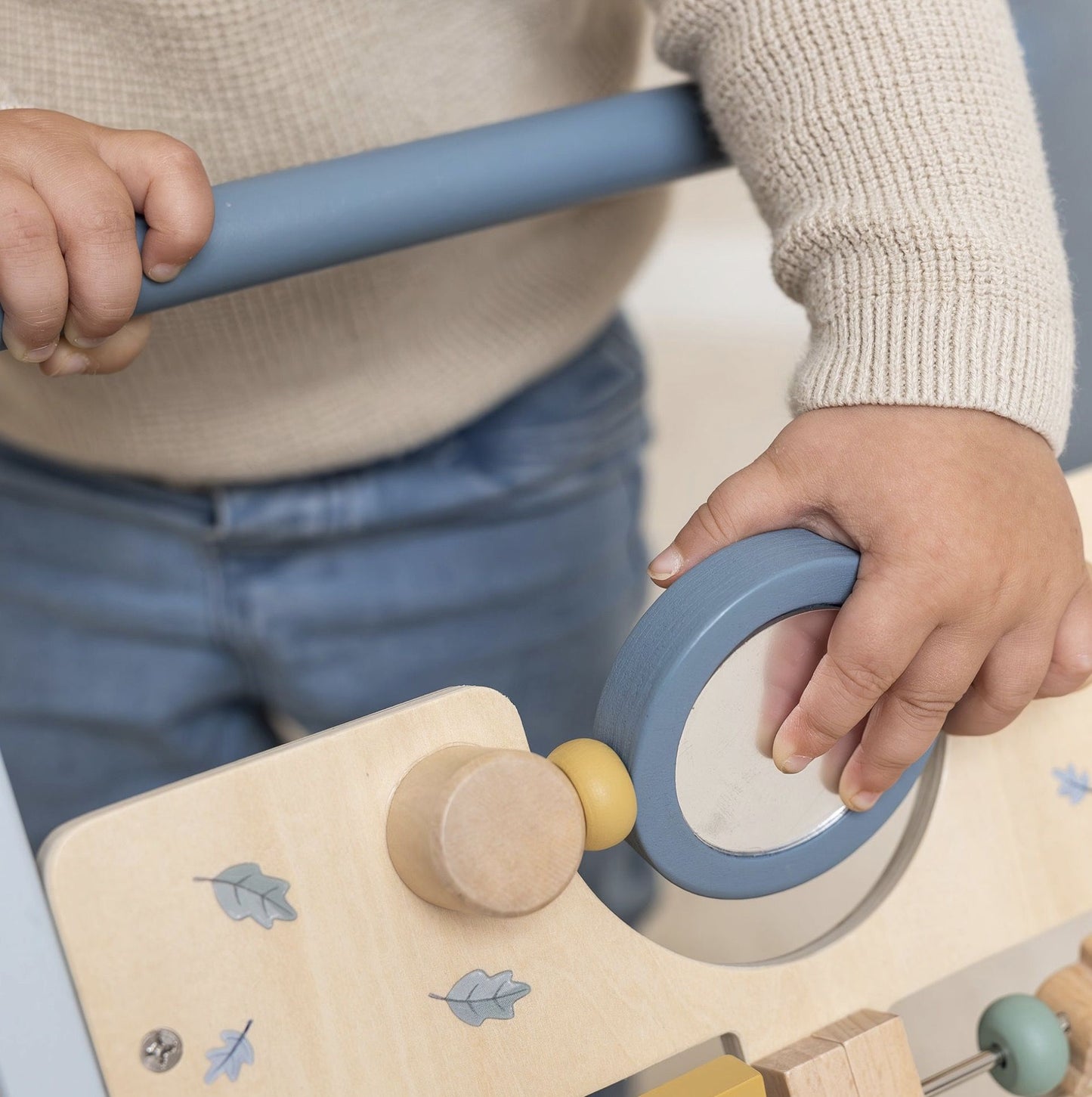 Дървена проходилка с активности Little Dutch Forest Friends