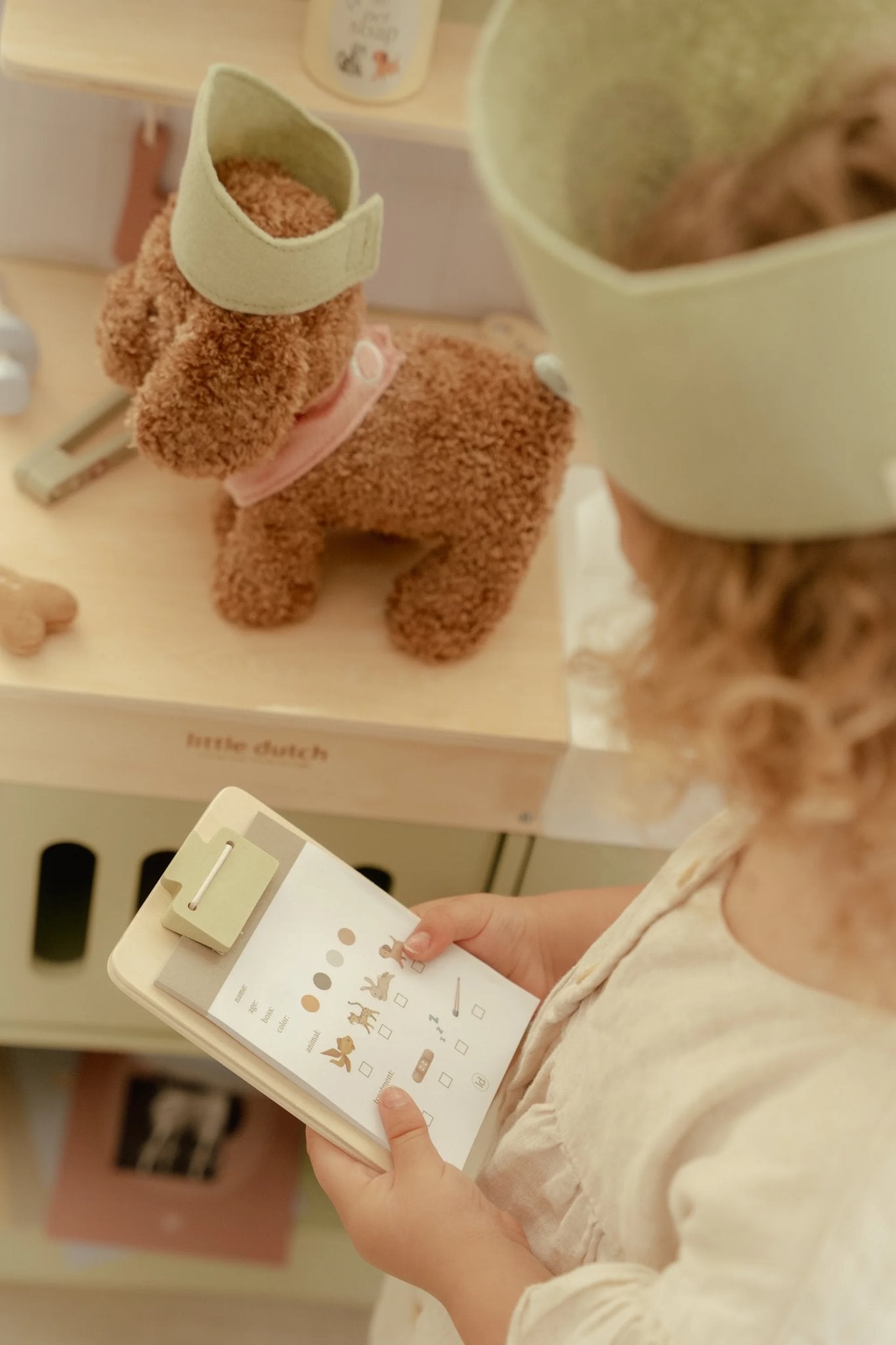 Дървен ветеринарен кабинет FSC Little Dutch