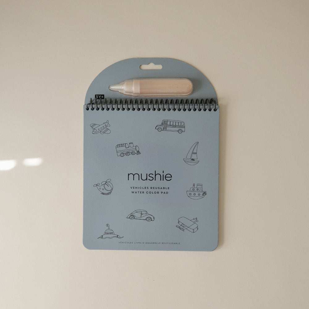 Водна книжка за оцветяване Mushie Vehicles
