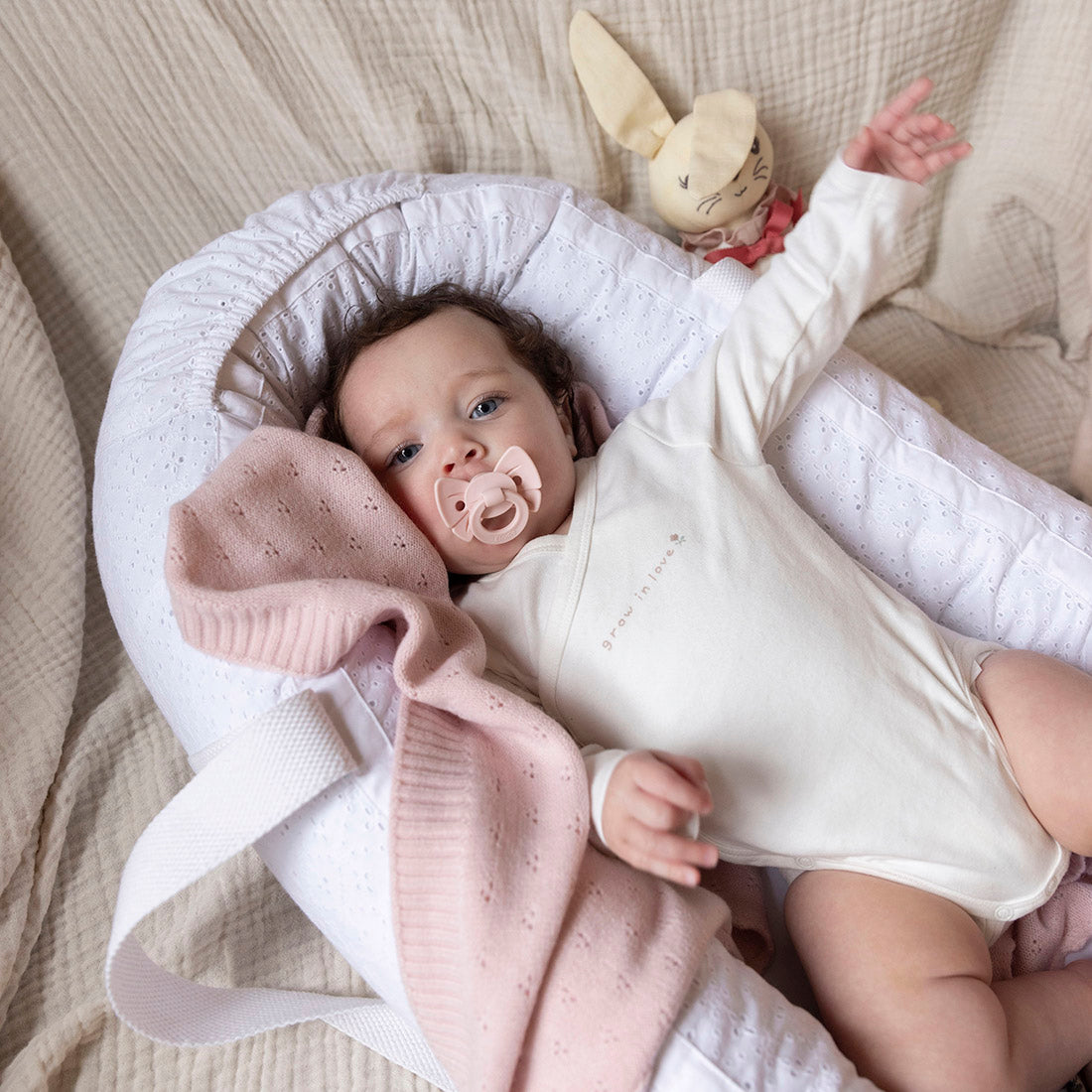 Плетено одеяло Elodie Misty Pink