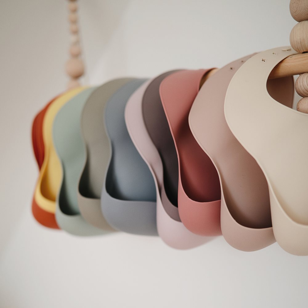 Силиконов лигавник Mushie Cambridge blue