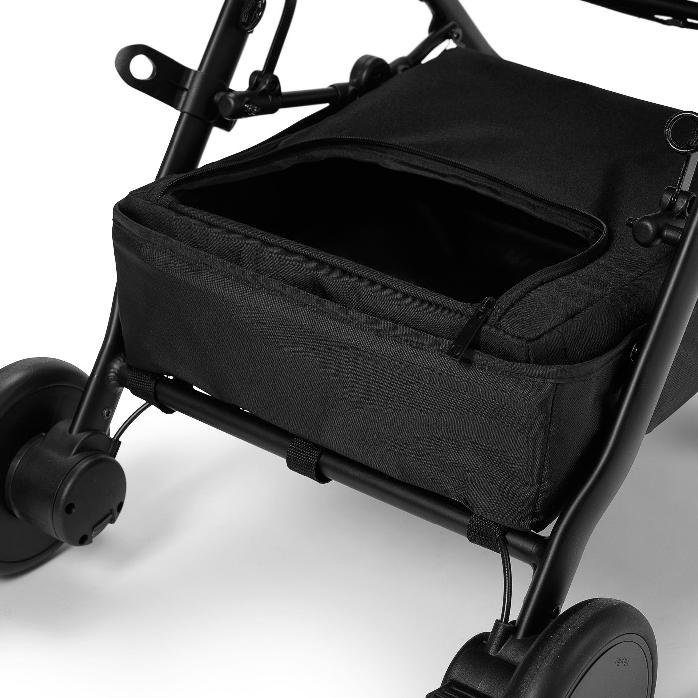 Количка Elodie MONDO Stroller® Black