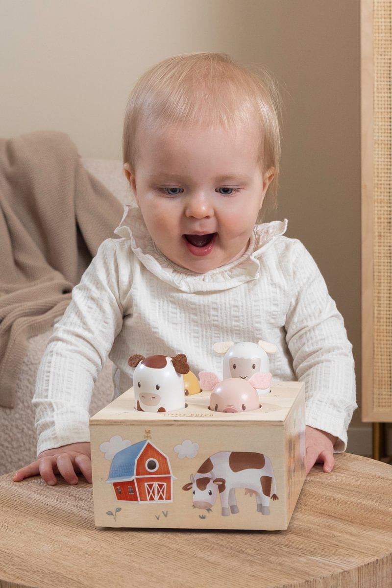 Дървена Бебешка Музикална Играчка Pop-Up Little Farm Little Dutch
