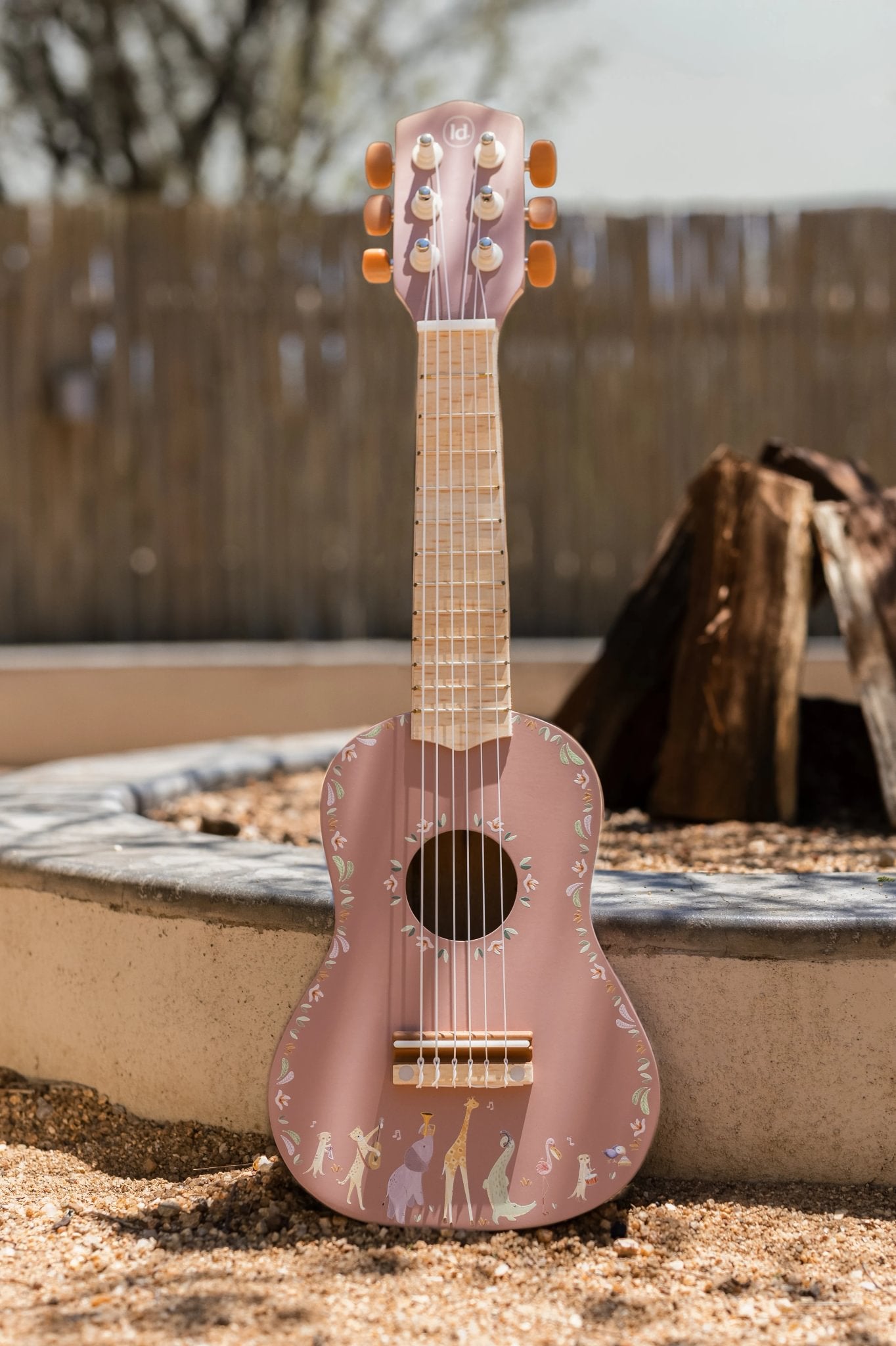 Дървена китара Pink Safari Friends FSC Little Dutch